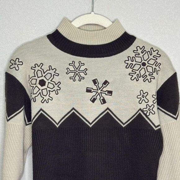 Vintage Nils Sweater Womens Small Black Cream Snowflake Mock Neck Ski 90s - Picture 3 of 6